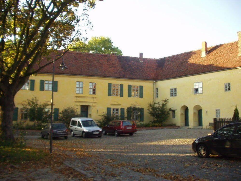 Burg Hotel Ziesar Esterno foto