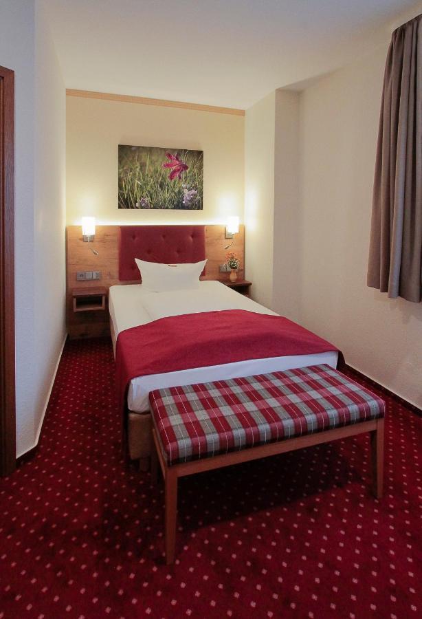 Burg Hotel Ziesar Esterno foto